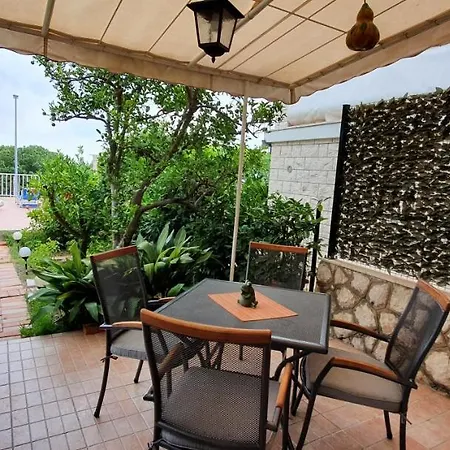 Apartments Green Harmony Mlini Exterior photo